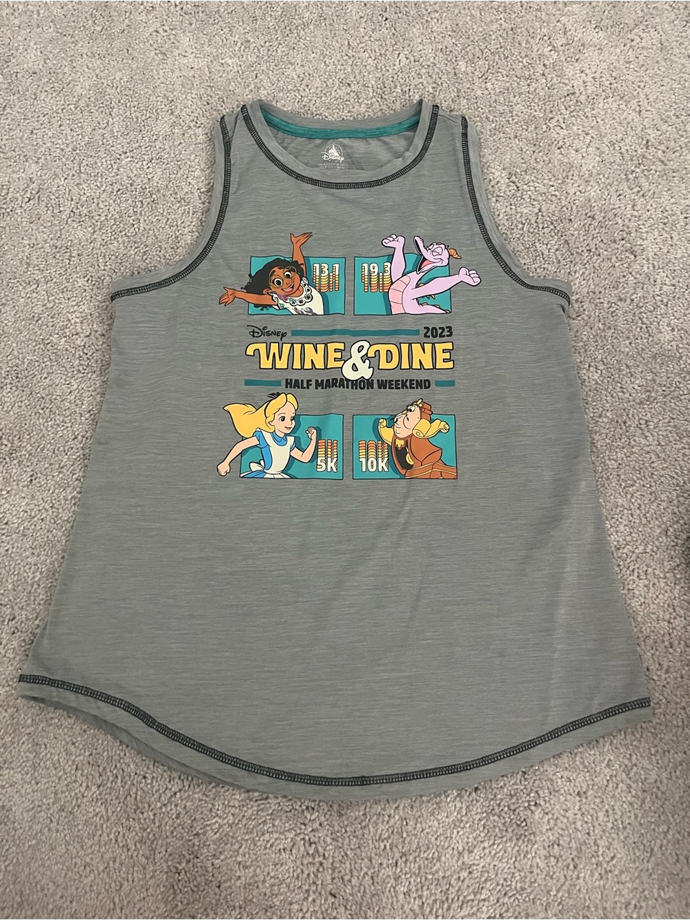 RunDisney Women’s Gray 'Wine & Dine' 2023 Tank Top